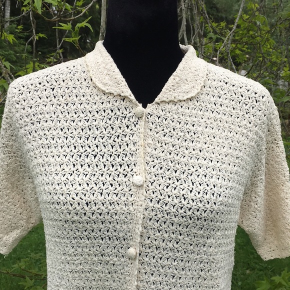Colleen’s Collectables Hand Knit Short Sleeve Cardigan Sweater - Picture 4 of 8